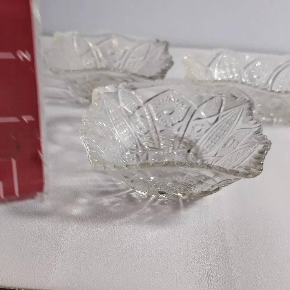Indiana Glass Paneled Daisy Fruit Clear Pressed Glass Rectangle Dish 4x3 - (3)